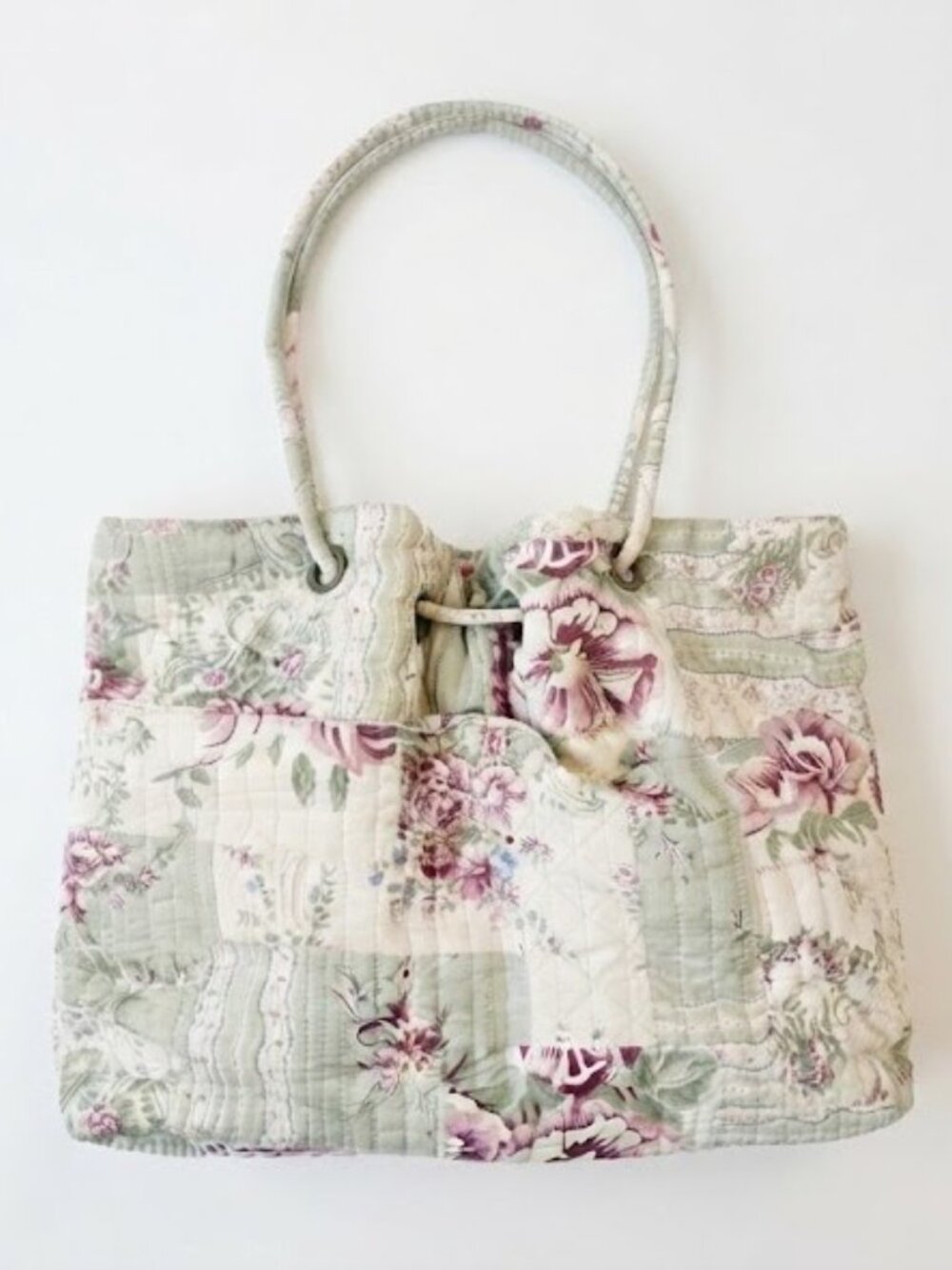 Northern Reflections Quilted Floral Shoulder Bag
